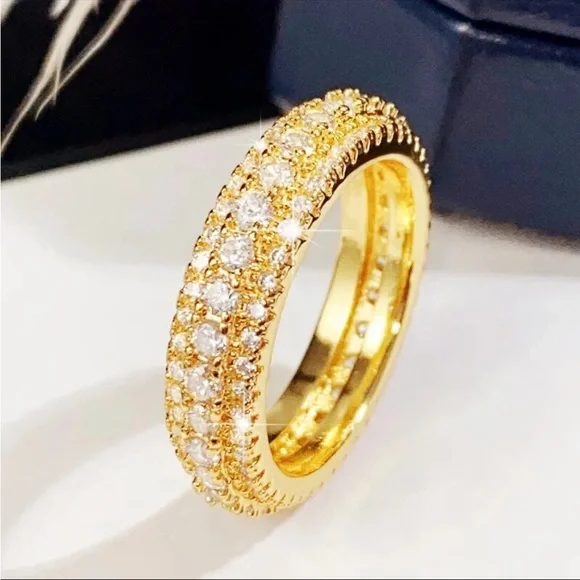New 18K Gold Plated Unisex Full Paved Dazzling Diamond Engagement Band Ring - Picture 2 of 3